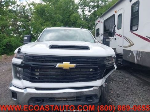 Used 2024 Chevrolet Silverado 3500 W/T w/ WT Convenience Package AWD/4WD image 6