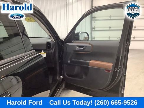 Used 2024 Ford Bronco Sport Outer Banks AWD/4WD image 12