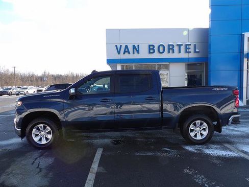 Certified 2020 Chevrolet Silverado 1500 LT w/ All-Star Edition AWD/4WD image 2