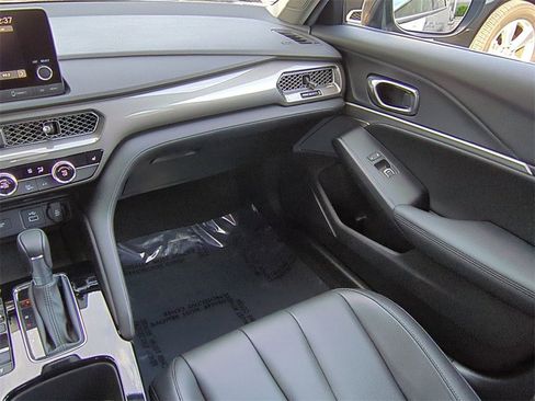 Certified 2024 Acura Integra image 17