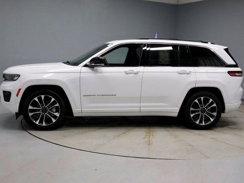 Used 2023 Jeep Grand Cherokee Overland image 9
