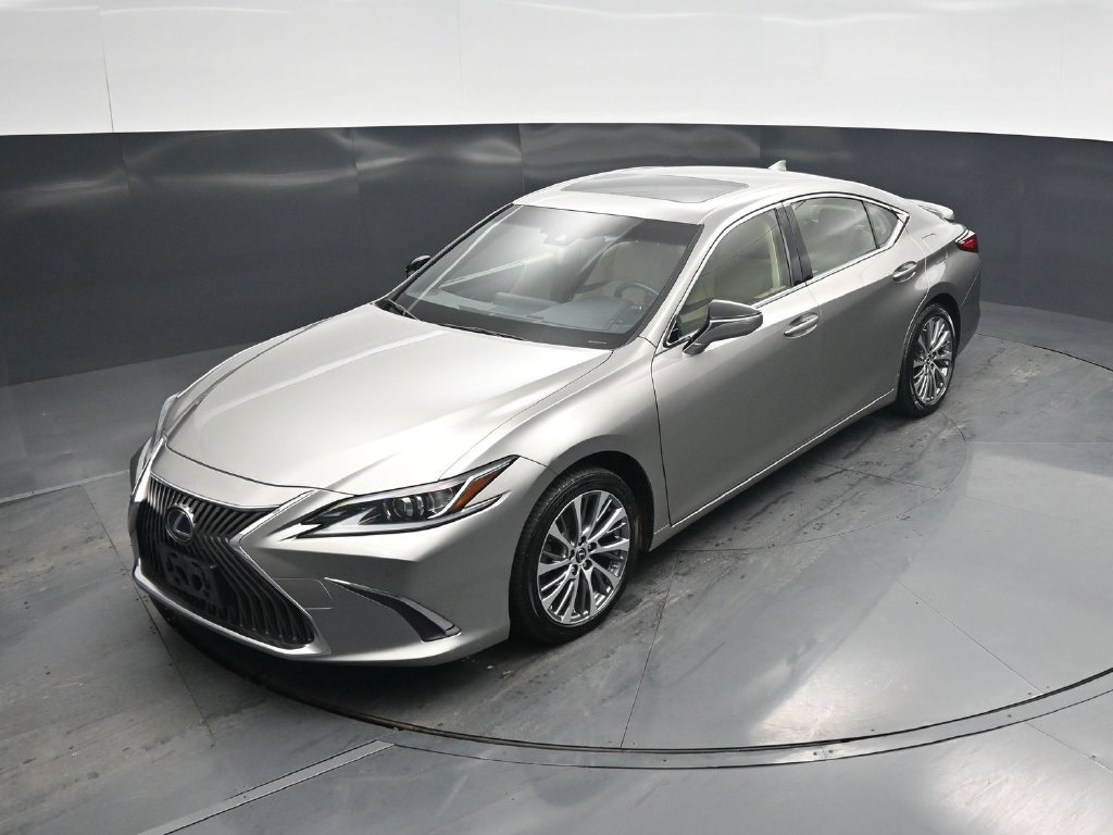 Used 2019 Lexus ES 300h w/ Premium Package FWD image 36