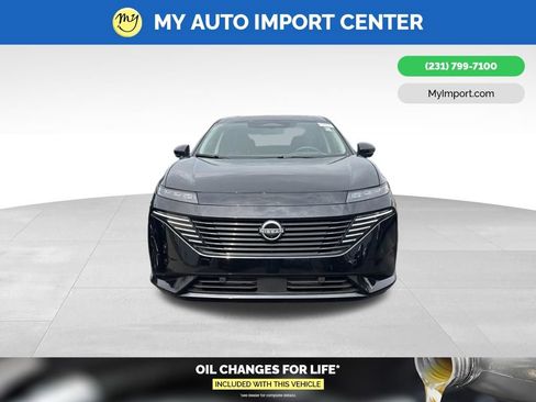 Used 2025 Nissan Murano Platinum w/ Cargo Package AWD/4WD image 2