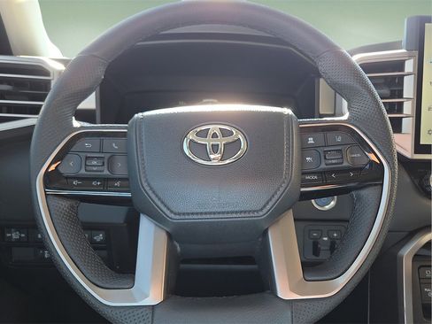Used 2024 Toyota Tundra Limited image 18