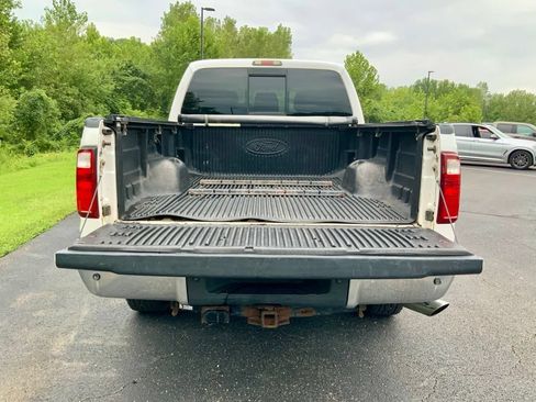 Used 2011 Ford F250 Lariat w/ Chrome Pkg AWD/4WD image 11