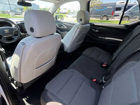 Used 2019 Chevrolet Traverse LS FWD image 14