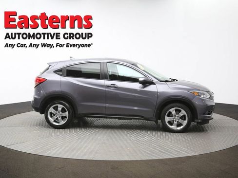 Used 2017 Honda HR-V EX image 45