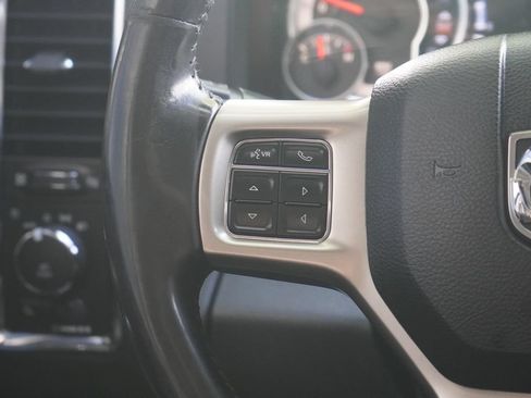Used 2015 RAM 1500 Laramie w/ Convenience Group AWD/4WD image 17