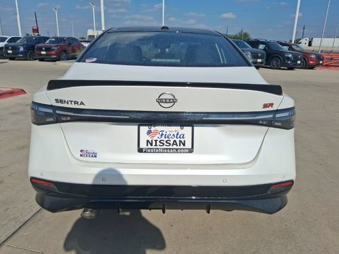 New 2026 Nissan Sentra SR w/ SR Premium Package FWD image 6