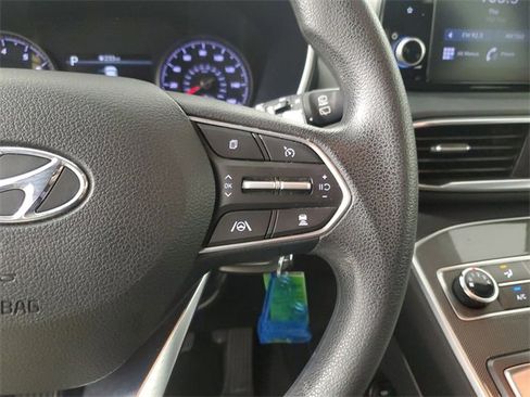 Used 2022 Hyundai Santa Fe SE image 25