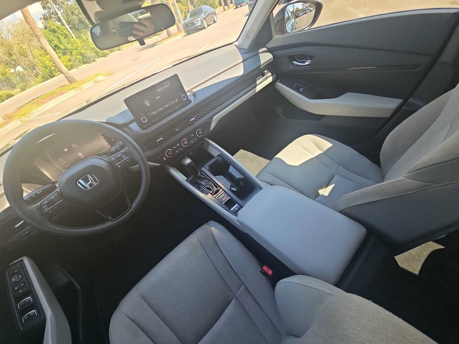 Used 2024 Honda Accord EX image 22
