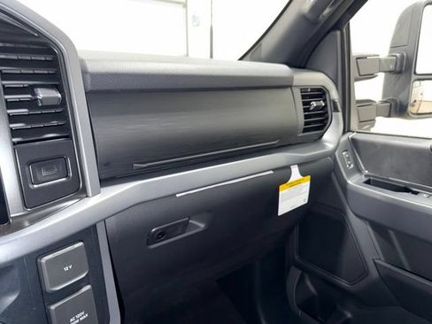New 2026 Ford F150 XLT w/ Equipment Group 302A MID AWD/4WD image 28