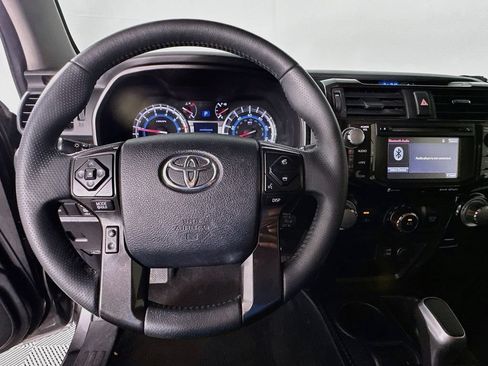 Used 2019 Toyota 4Runner TRD Off-Road Premium AWD/4WD image 11