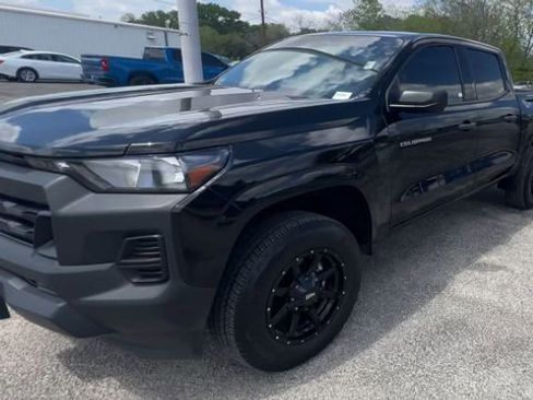 Certified 2023 Chevrolet Colorado W/T image 4