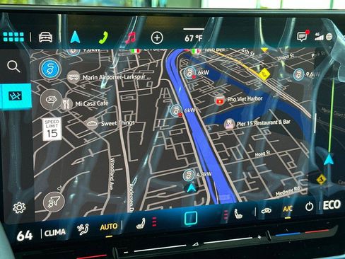 New 2025 Volkswagen ID.4 Pro image 18