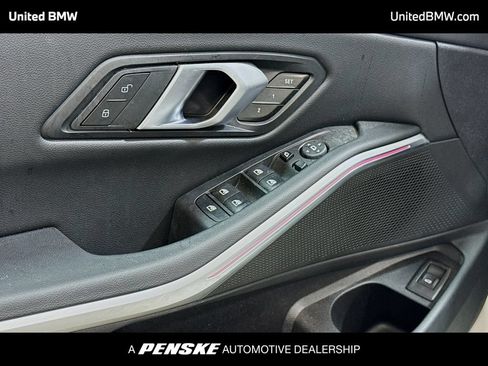 Used 2025 BMW 330i Sedan RWD image 3