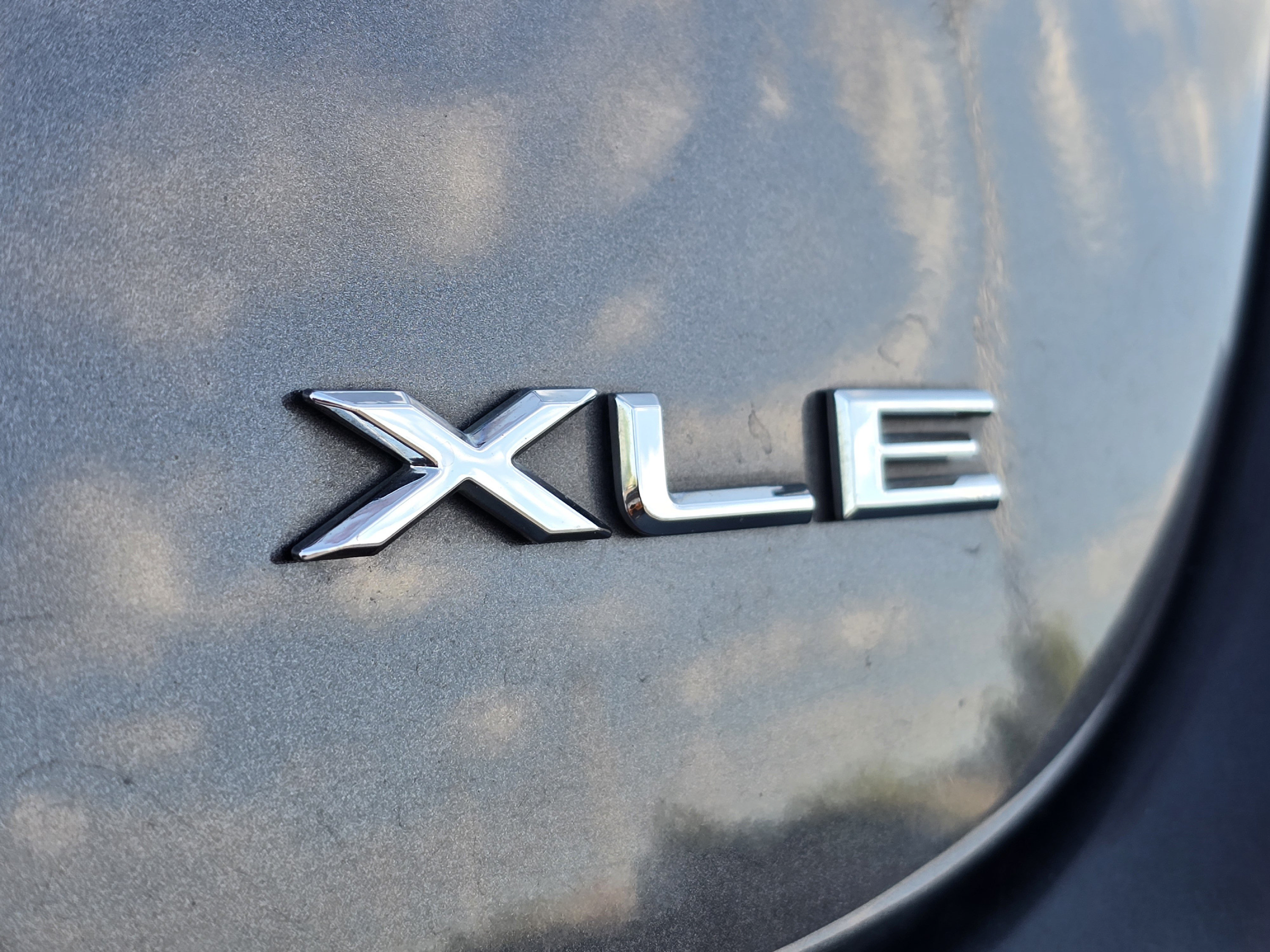 Used 2013 Toyota Avalon XLE FWD image 23