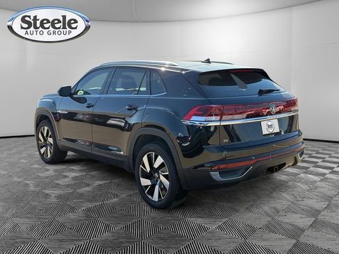 New 2026 Volkswagen Atlas Cross Sport SE image 3