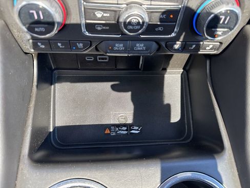 Certified 2023 Chevrolet Tahoe High Country w/ LPO, Illumination Package image 29