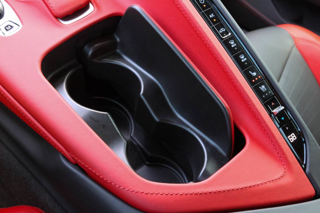 Used 2024 Chevrolet Corvette Stingray Premium Cpe w/ Z51 Performance Package RWD image 23