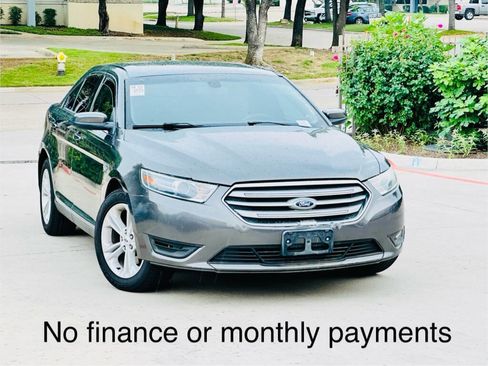 Used 2015 Ford Taurus SEL image 1
