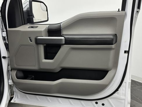 Used 2020 Ford F150 XLT image 29