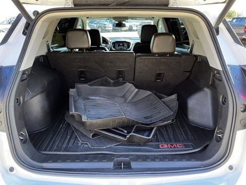 Used 2021 GMC Terrain SLT w/ Infotainment Package II image 29