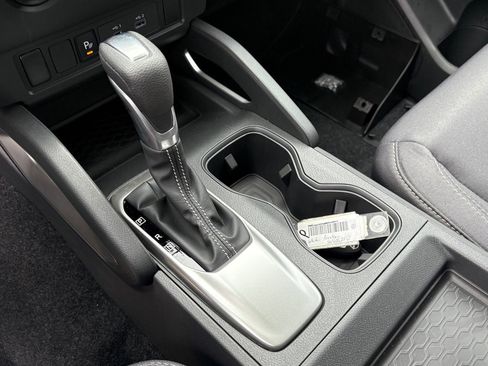 New 2026 Nissan Frontier SV image 9