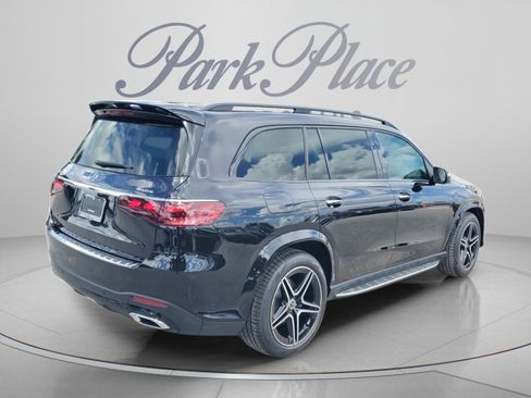 Certified 2026 Mercedes-Benz GLS 450 4MATIC w/ AMG Line Exterior image 4