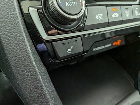 Used 2019 Honda Civic EX image 8