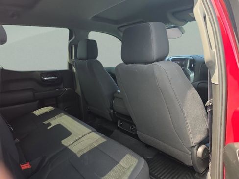 Used 2020 Chevrolet Silverado 1500 Custom w/ Custom Value Package AWD/4WD image 25
