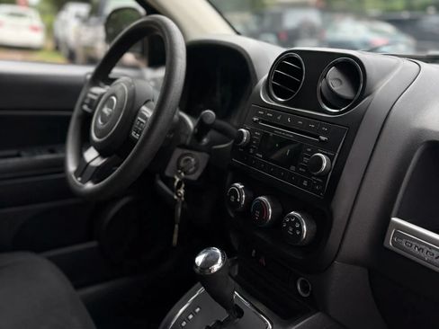 Used 2017 Jeep Compass Sport w/ Power Value Group AWD/4WD image 18