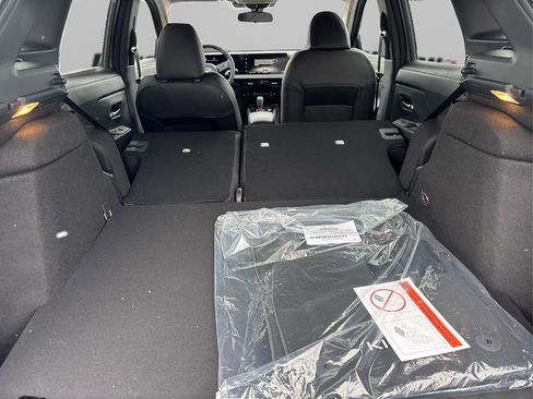 New 2026 Nissan Kicks SR w/ Cold Weather Package image 11