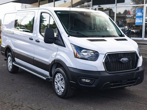 Used 2024 Ford Transit 250 Low Roof w/ Exterior Upgrade Package image 7