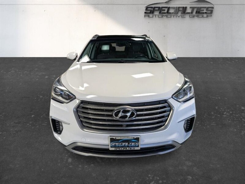 Used 2017 Hyundai Santa Fe FWD image 6