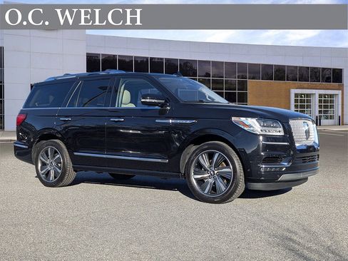 Used 2019 Lincoln Navigator Reserve w/ Cargo Package image 1