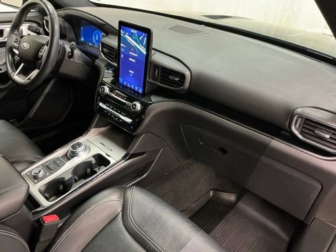 Used 2021 Ford Explorer ST w/ Equipment Group 401A image 21