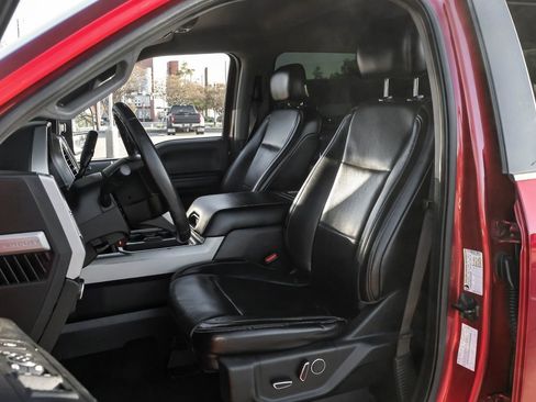 Used 2017 Ford F250 Lariat w/ Lariat Value Package image 31