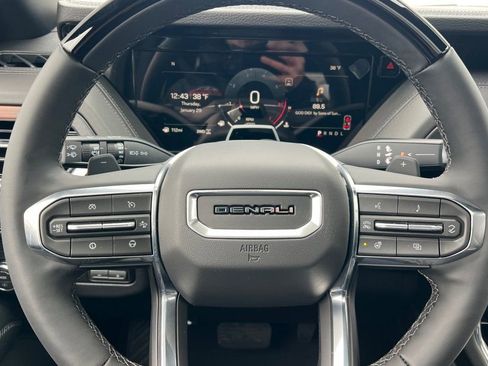 New 2026 GMC Yukon Denali w/ Denali Reserve Package image 22