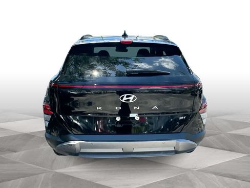 New 2026 Hyundai Kona Limited FWD image 7