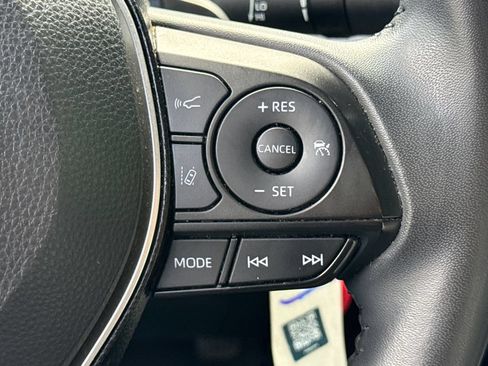 Used 2021 Toyota Corolla SE FWD image 28