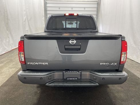 Used 2019 Nissan Frontier PRO-4X image 10