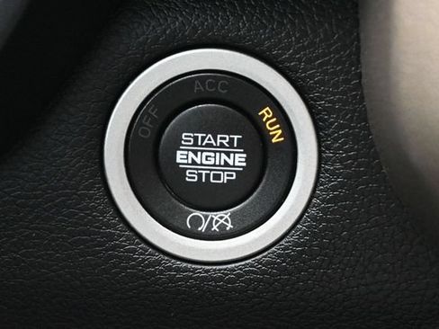 Used 2024 RAM 2500 Laramie w/ Safety Group AWD/4WD image 12