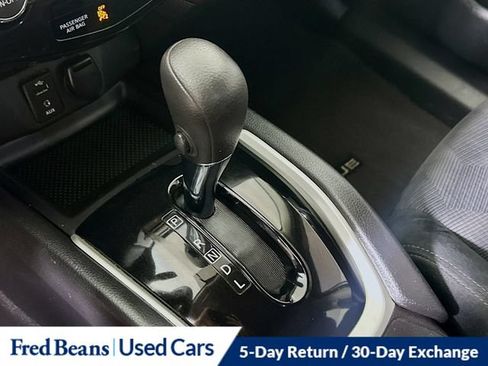 Used 2015 Nissan Rogue SV AWD/4WD image 23