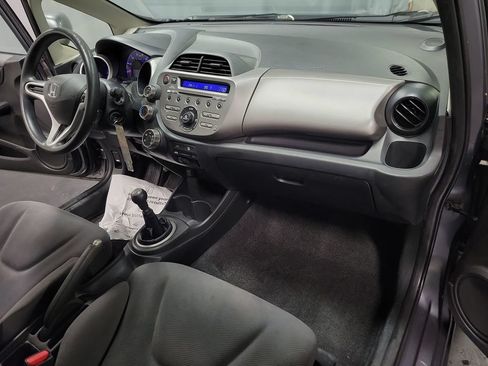 Used 2013 Honda Fit image 28