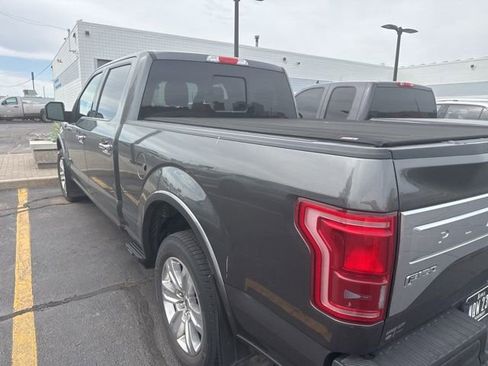 Used 2017 Ford F150 Platinum w/ Equipment Group 701A Luxury AWD/4WD image 5