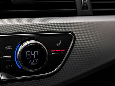 Used 2017 Audi A4 2.0T Premium image 25