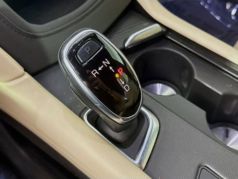 Used 2018 Cadillac XT5 Luxury FWD image 20