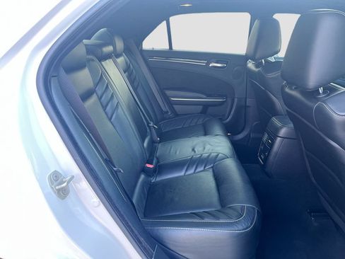 Used 2023 Chrysler 300 C RWD image 29