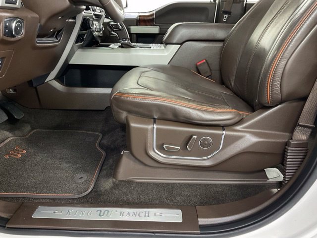 Used 2016 Ford F150 King Ranch w/ Equipment Group 601A Luxury AWD/4WD image 31